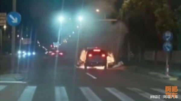 数魅优配 三元锂电池容易烧，为何贵的车都用？是因为磷酸铁锂电池不好吗